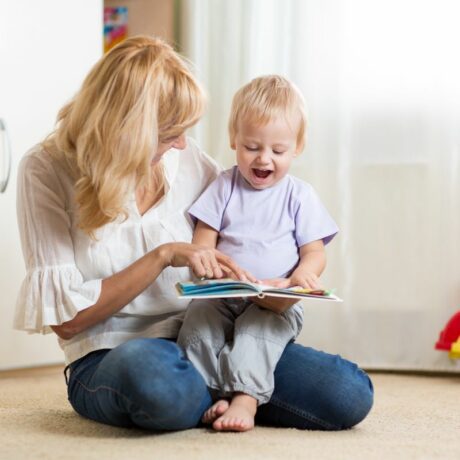 Încurajează bebelușul să vorbească. 7 modalități pe care le poți aplica și tu