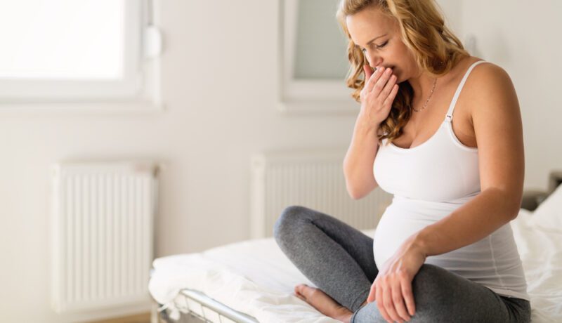 Grețurile și vărsăturile în timpul sarcinii: cauze și simptome