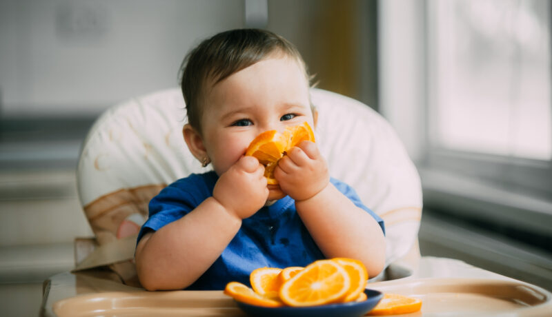 Nevoile nutriționale ale bebelușilor până la vârsta de 12 luni