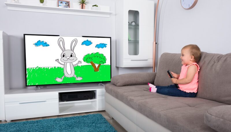 Efectele ecranelor asupra copiilor: studiile arată rezultate îngrijorătoare