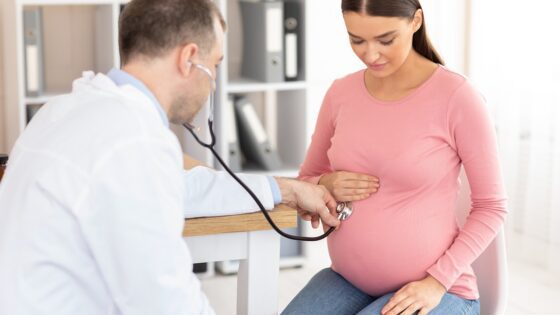 10 simptome pe care să nu le ignori în sarcină