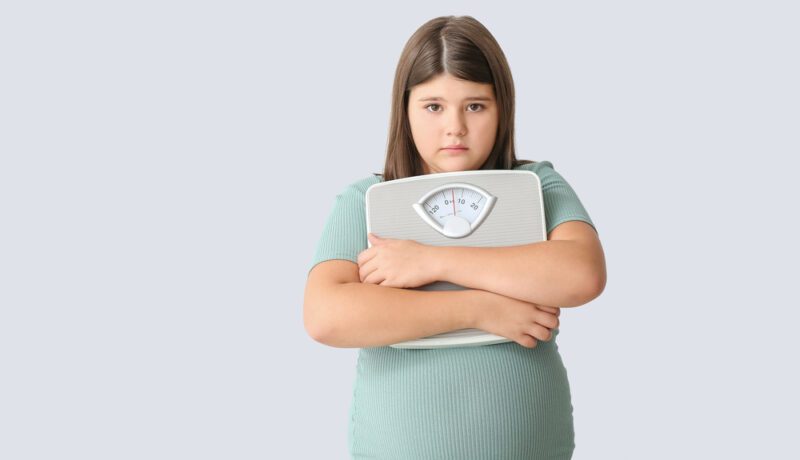 Obezitatea la copii: cauze, factori de risc și profilaxie