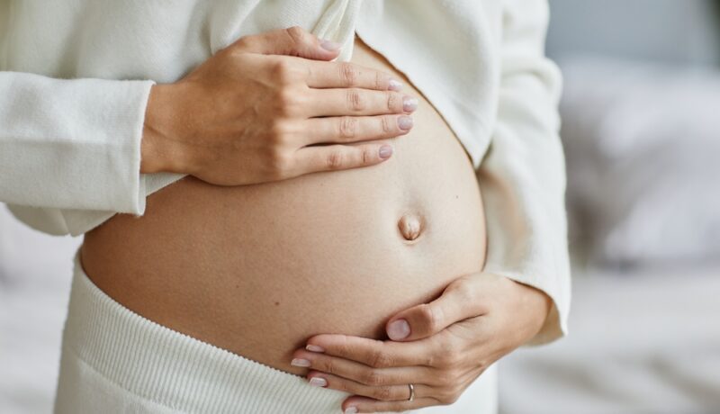 Ce ar trebui să știi despre dopul gelatinos dacă ești însărcinată: ce este, ce rol are și când se elimină
