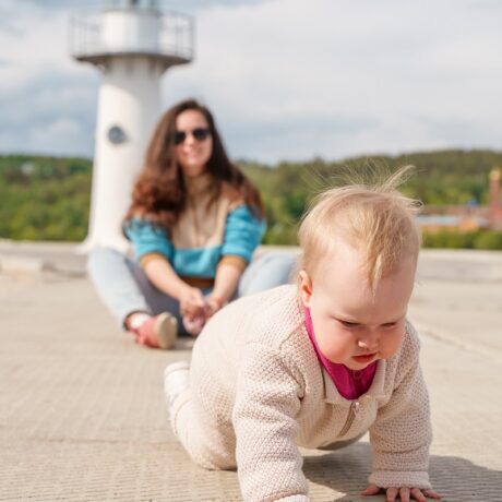 Cum să fii părinte-far? Părinții-far au copii mai încrezători și rezilienți