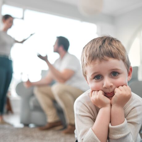 Cum poate influența divorțul părinților sănătatea ta pe termen lung