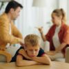 Parenting după divorț – Cum să menții stabilitatea emoțională a copilului