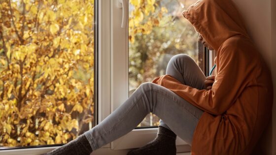 Criză de sănătate mintală la adolescenți – cum pot ajuta părinții