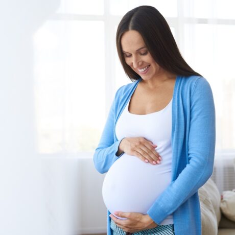 Ce spune aspectul burticii de gravidă despre bebelușul tău