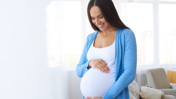 Ce spune aspectul burticii de gravidă despre bebelușul tău