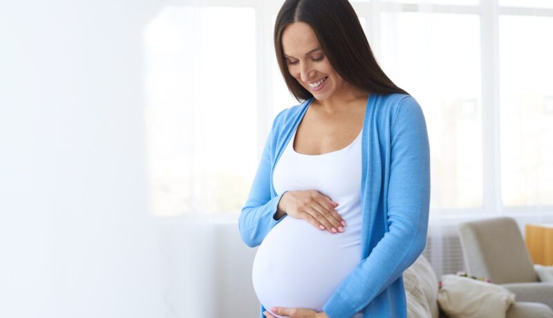 Ce spune aspectul burticii de gravidă despre bebelușul tău