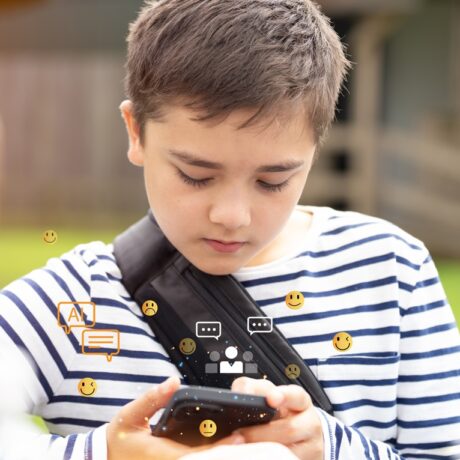 Chatbot-urile cu inteligență artificială: cum îi influențează pe adolescenți?