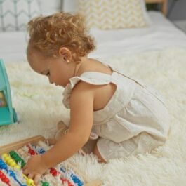 De cat timp pentru joaca au nevoie copiii și ce rol are joaca în dezvoltarea copiilor