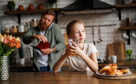 semne ale neglijării emoționale într-o familie